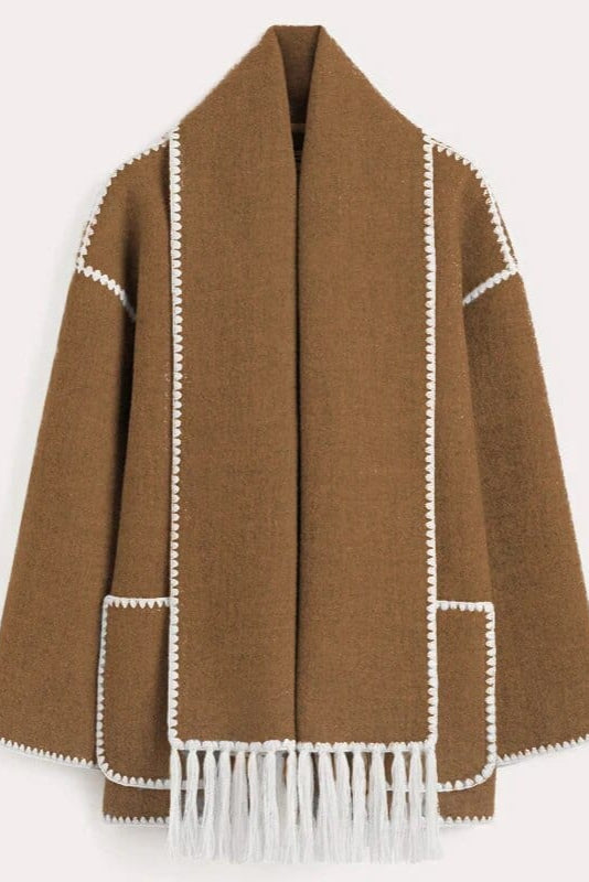 Abrigo con Bufanda de Flecos en Color Ciervo Valera Madrid