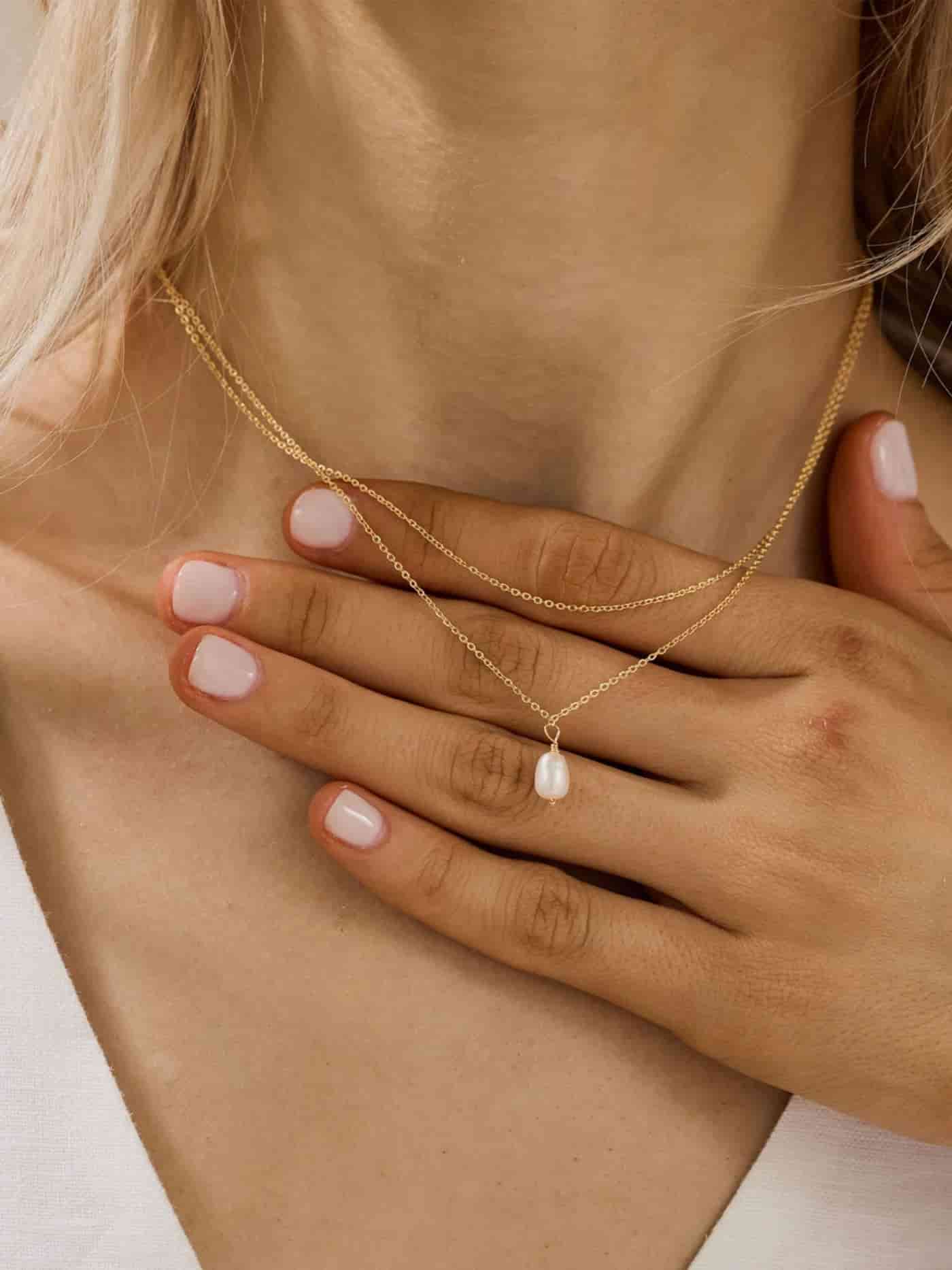 Léa – Pearl collar en capas con perla natural Aviero Madrid