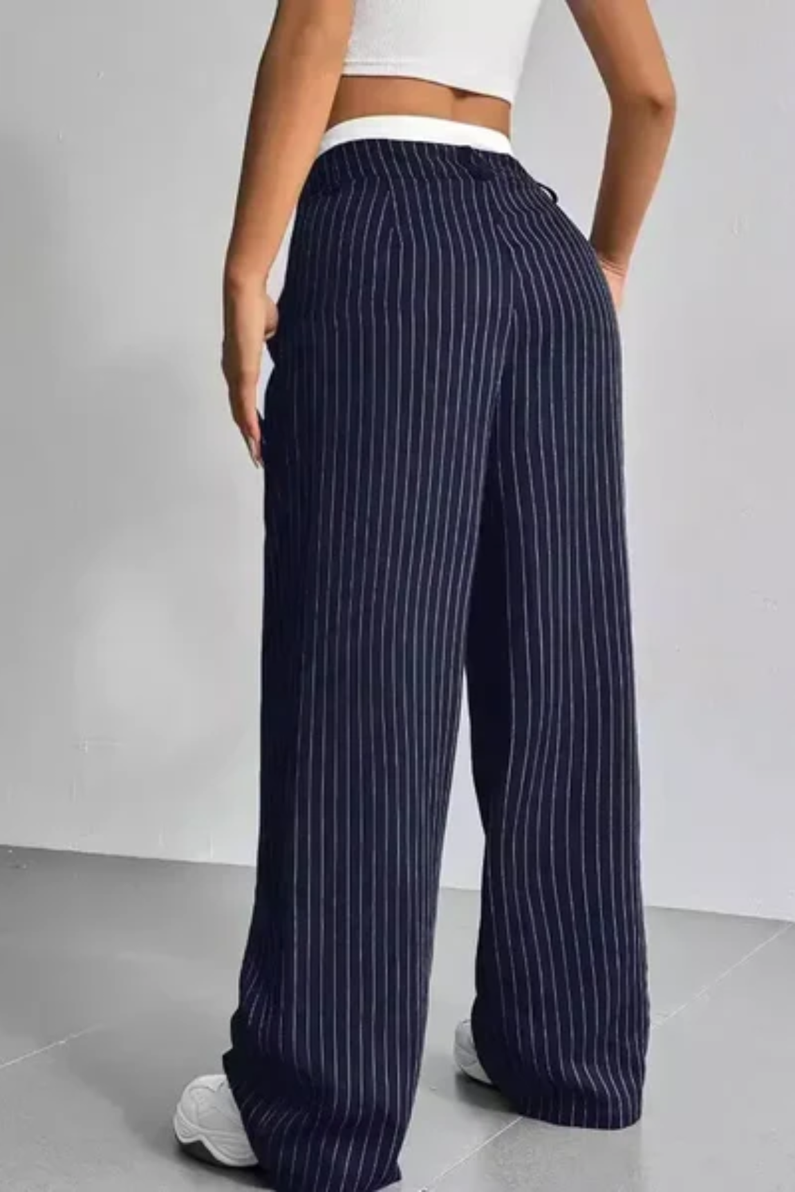 Striped Pockets Wide Leg Pants Aviero Madrid