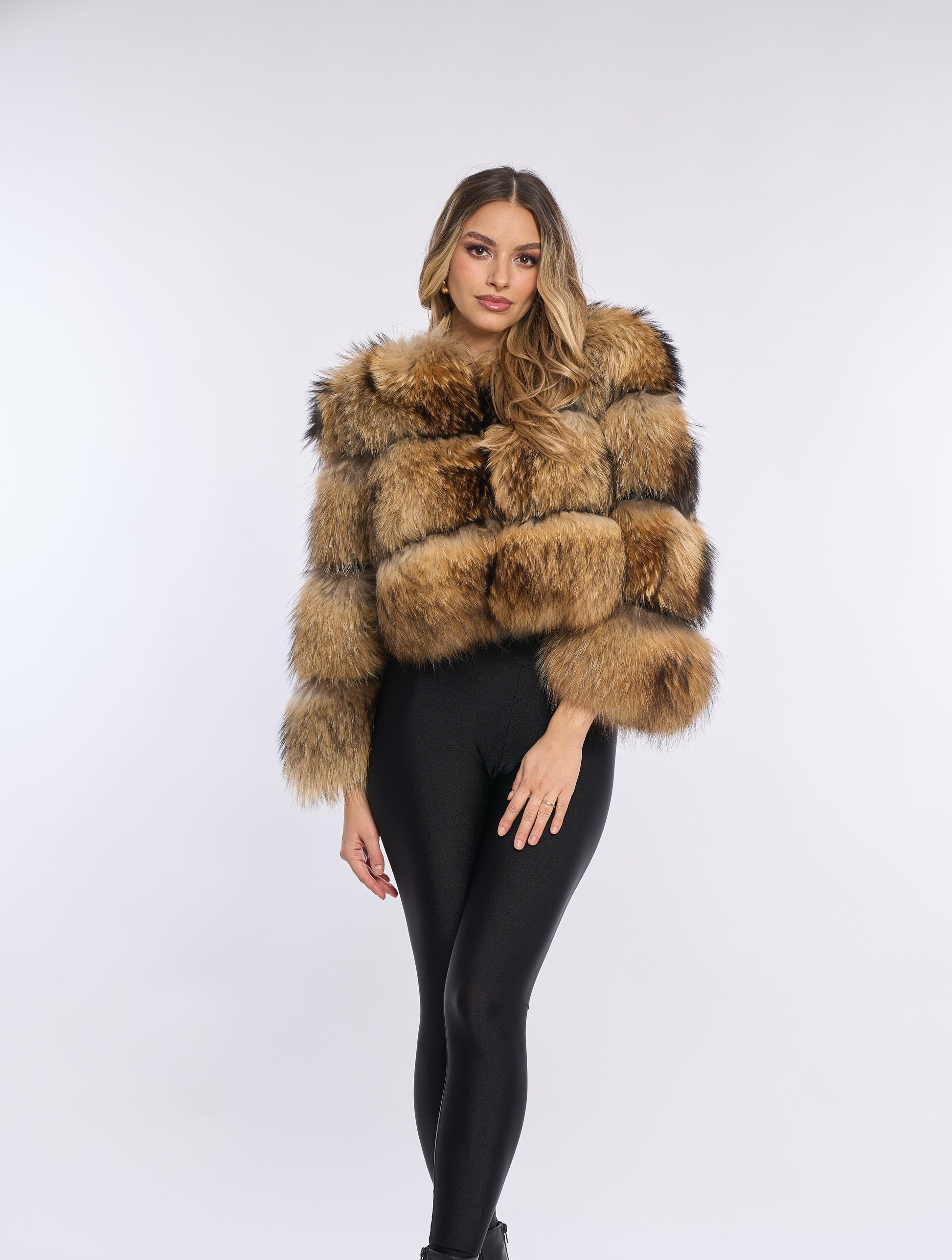 Abrigo corto de piel Aviero Madrid