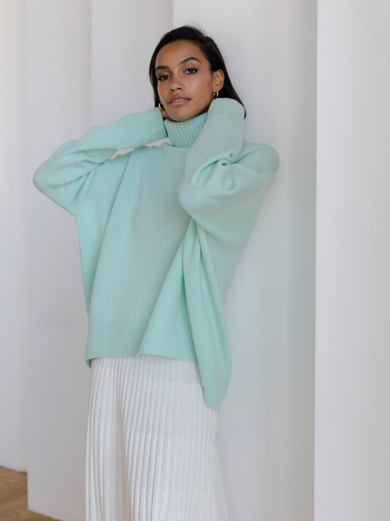 ¡PROMO ESPECIAL! 2x1 Cema – Jersey oversize con cuello alto Aviero Madrid