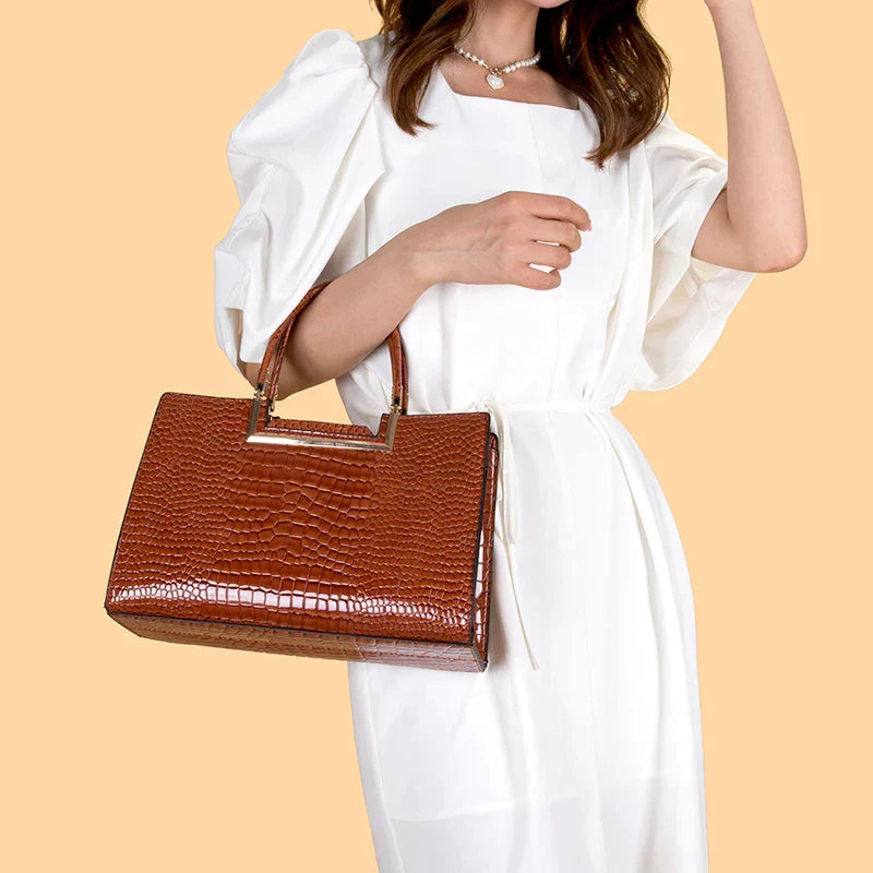 Leather Bag and Wallet Set CODE America