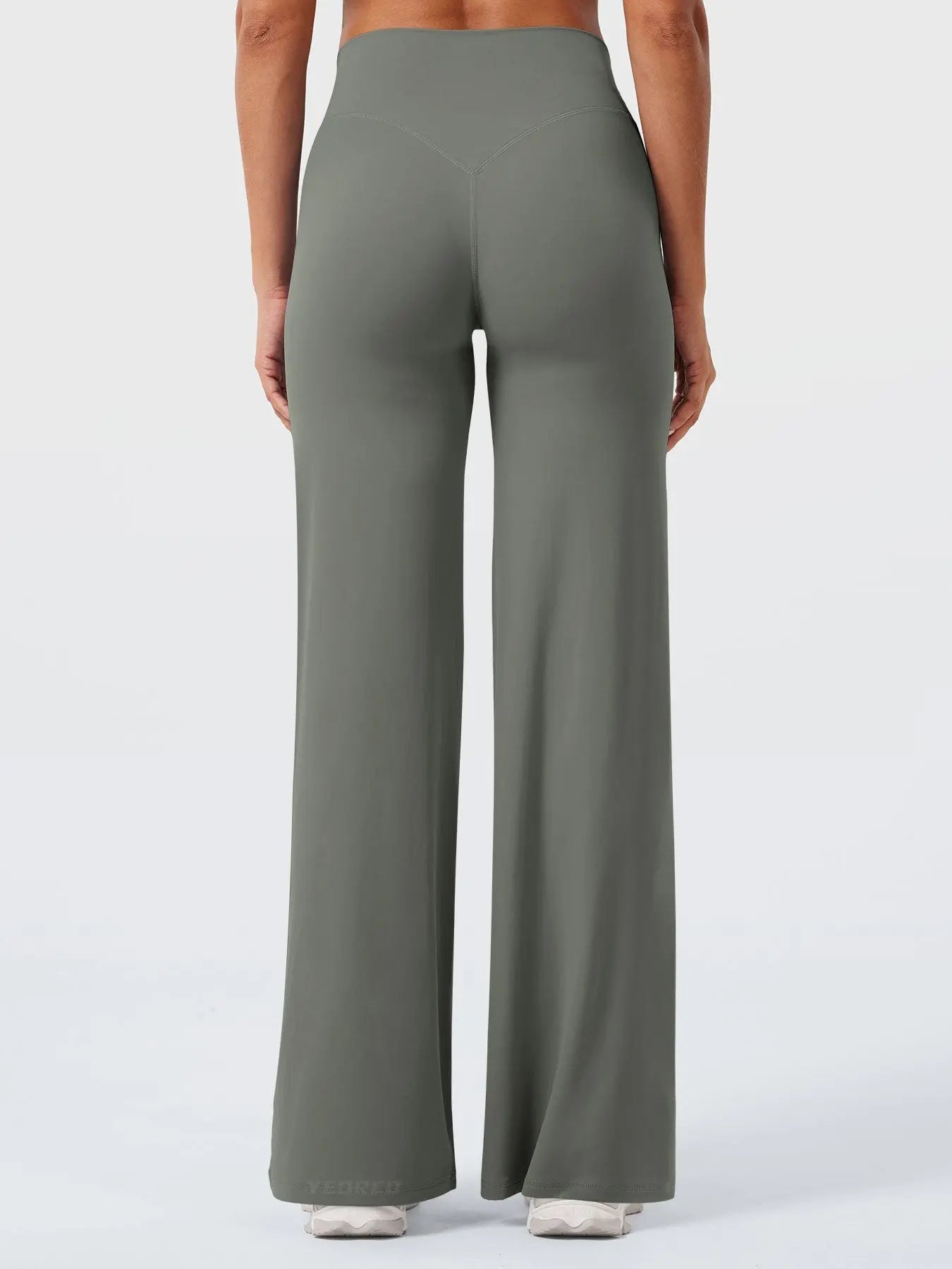 Meya – Eddiy Straight-Leg Leggings CØDE Toronto